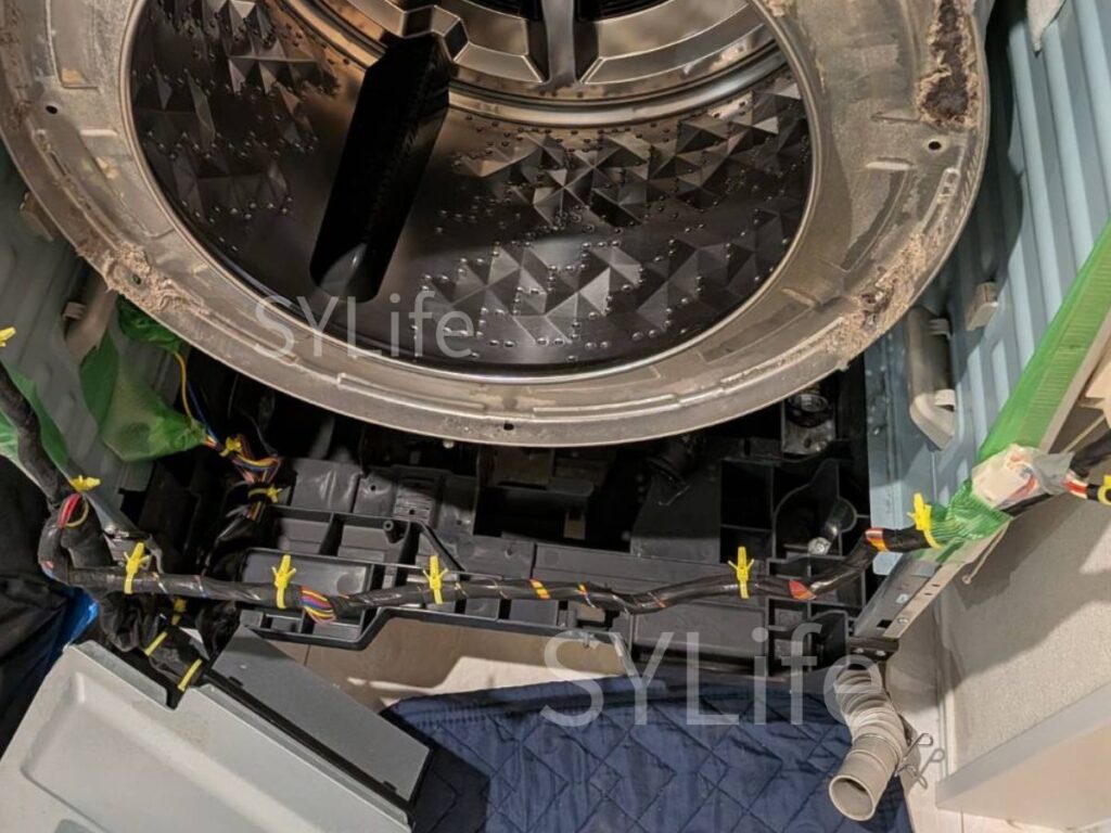 NA-VX900BLパナソニックドラム式洗濯機の洗濯槽洗浄前