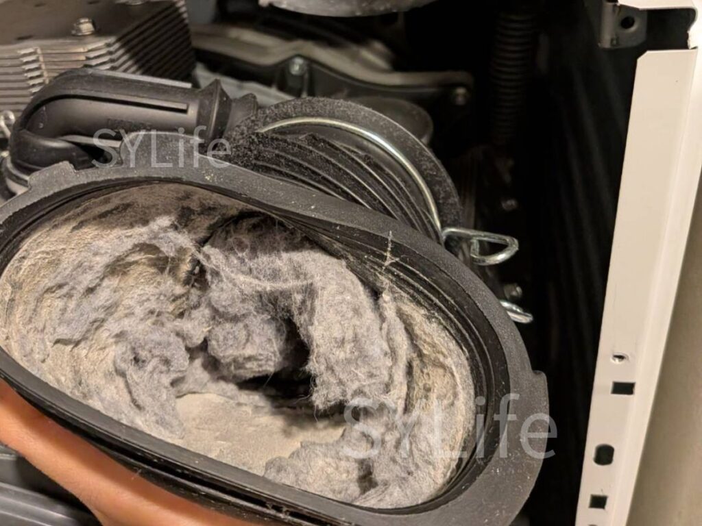 NA-LX129CL 乾燥ダクト内部のホコリ詰まり