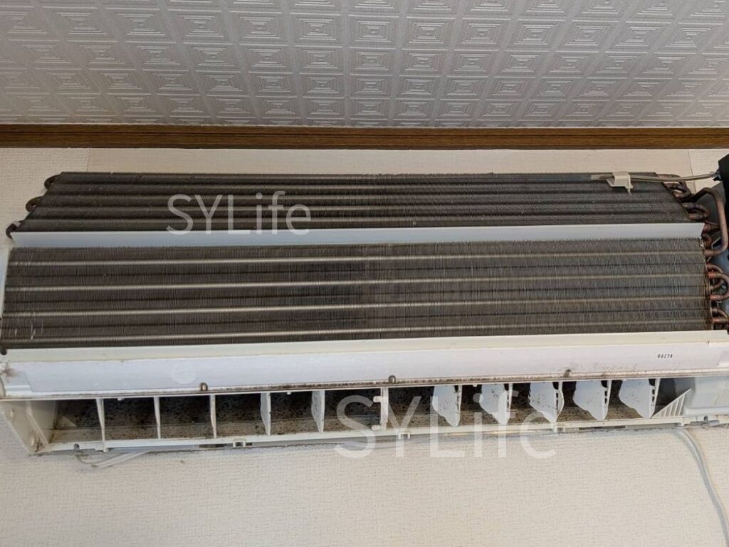 CS-363DFL-Wエアコンクリーニング前のアルミフィン