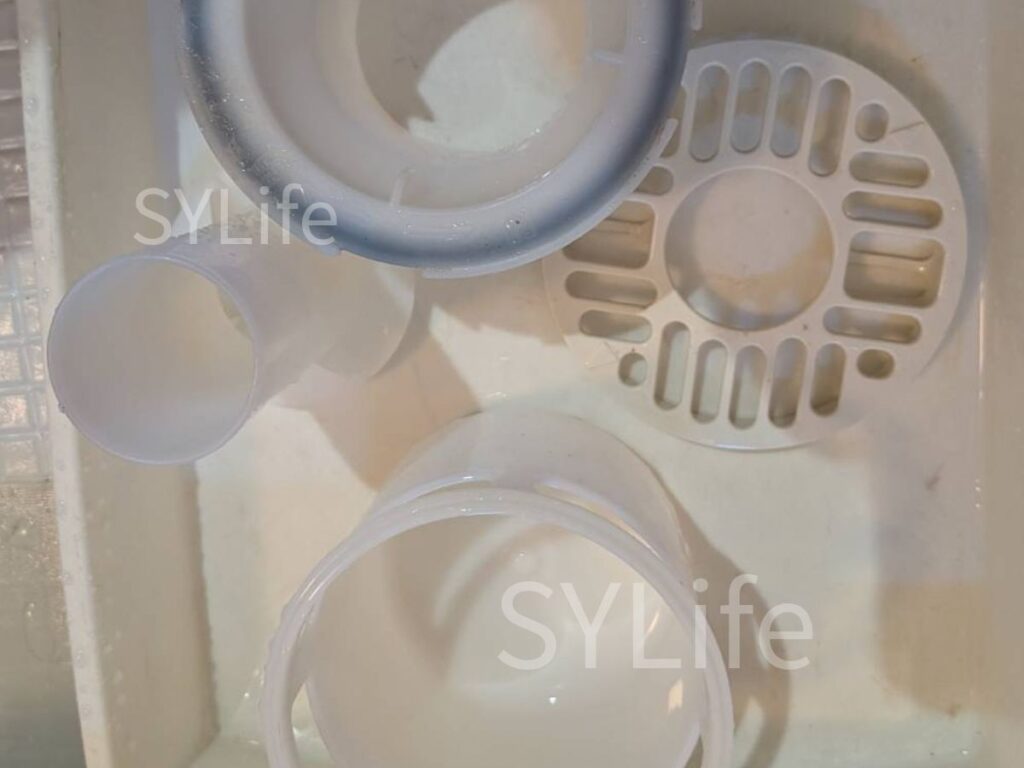 江戸川区 ドラム式洗濯機クリーニング 日立BD-SX110EL 排水口清掃