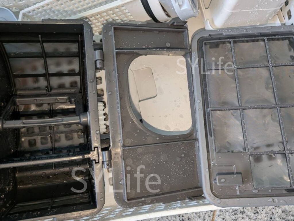 ES-W112 乾燥フィルター清掃後（港区）