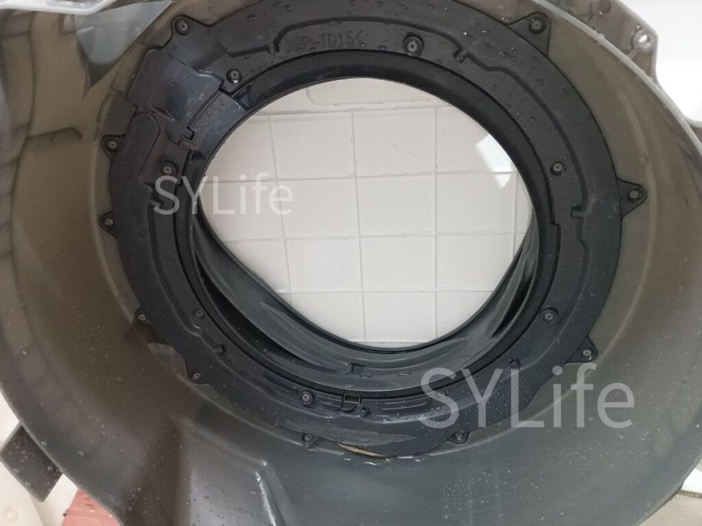 新宿区 ドラム式洗濯機クリーニング NA-VX7900R 内部洗浄後