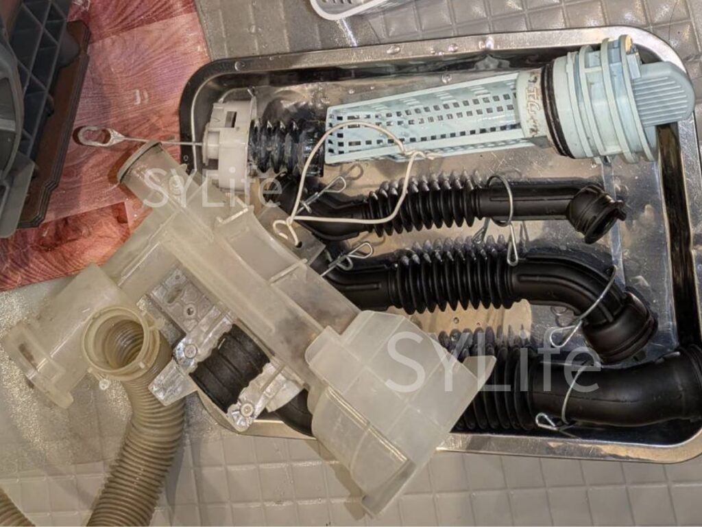 品川区 洗濯機 排水経路 ヘドロ カビ臭 NA-VX9600L