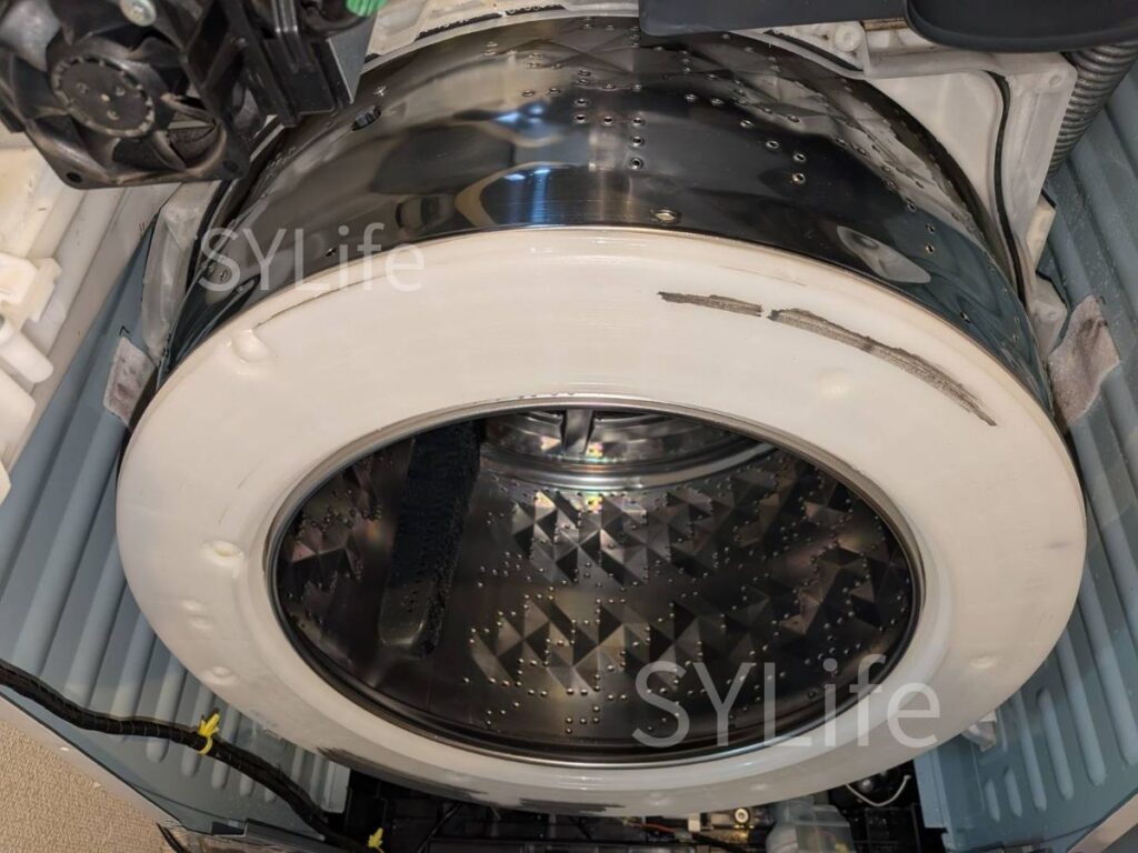 NA-VX3900L 洗濯槽とバランサー洗浄後