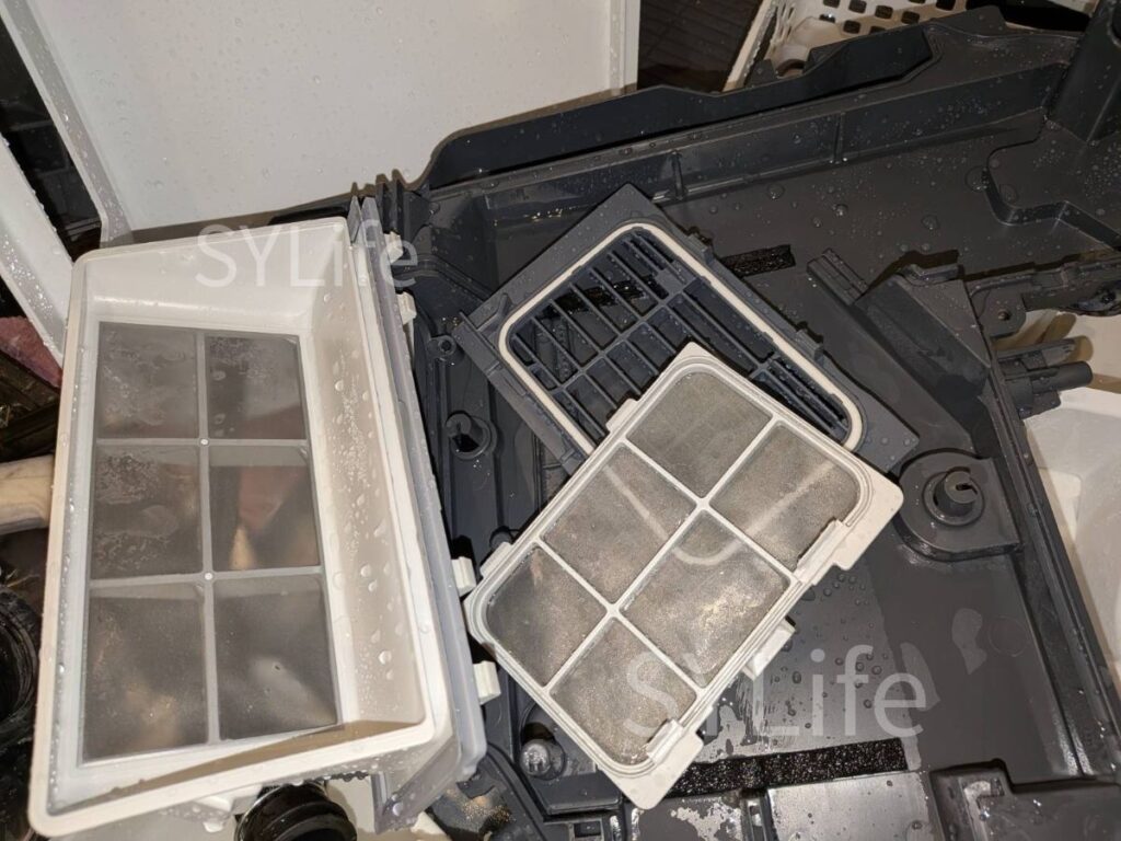 NA-VX800AL乾燥フィルター洗浄後