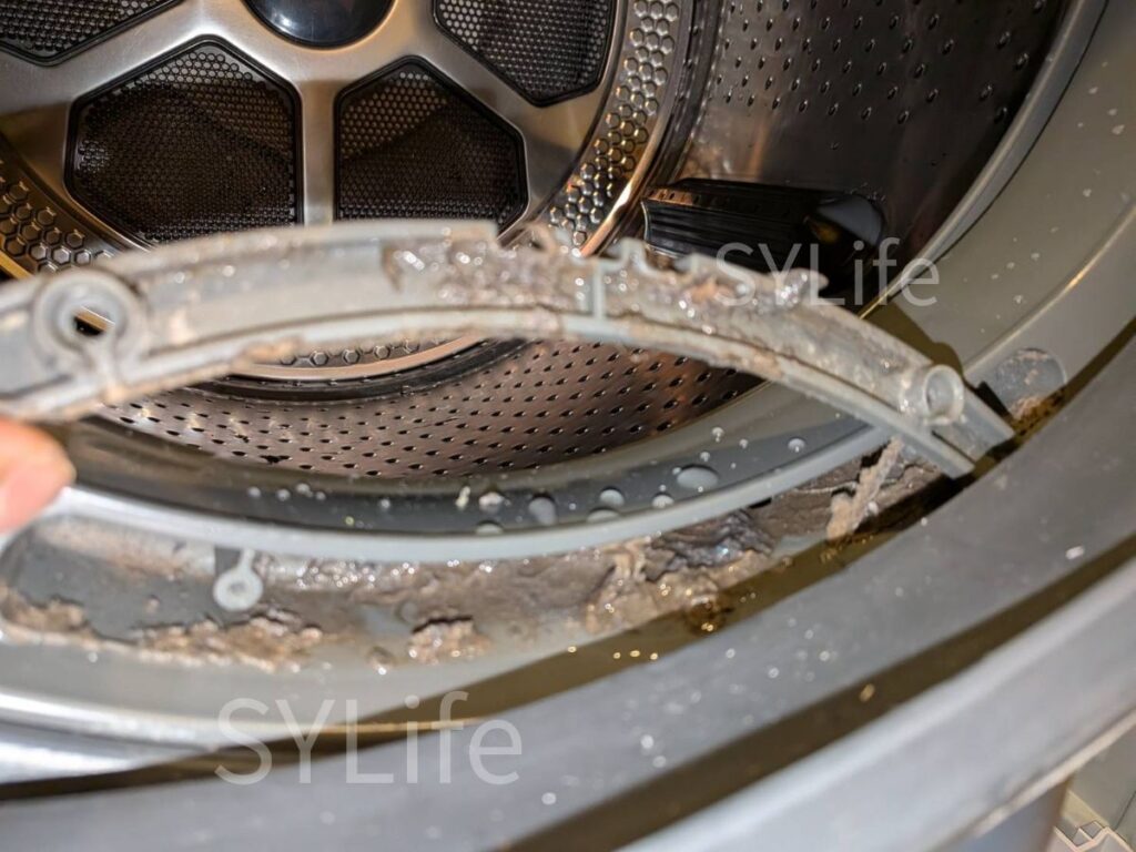 練馬区東芝TW-117V9ドアパッキン排水詰まり