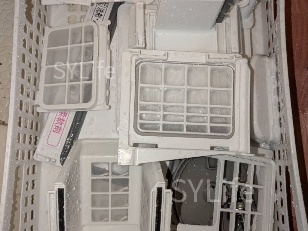 江東区日立ドラム式洗濯機BD-SG100EL乾燥フィルター洗浄後