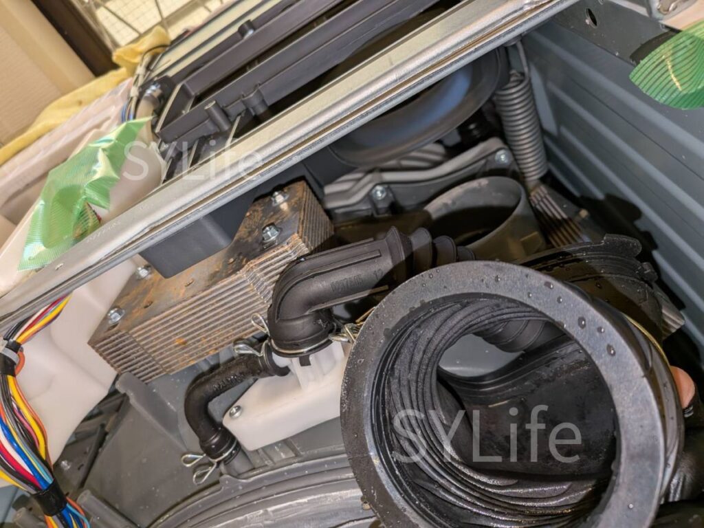 渋谷区 Panasonicドラム式洗濯機NA-LX129BL乾燥経路ダクト洗浄後