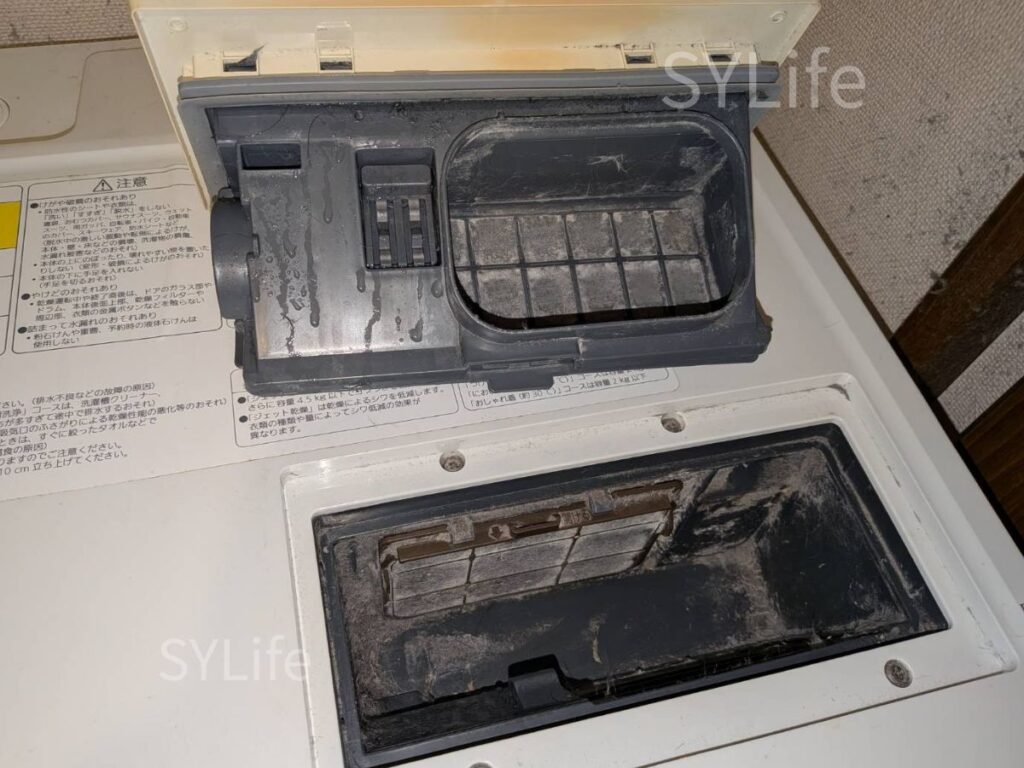 江東区ドラム式洗濯機Panasonic NA-VX8700R乾燥フィルターホコリ詰まり