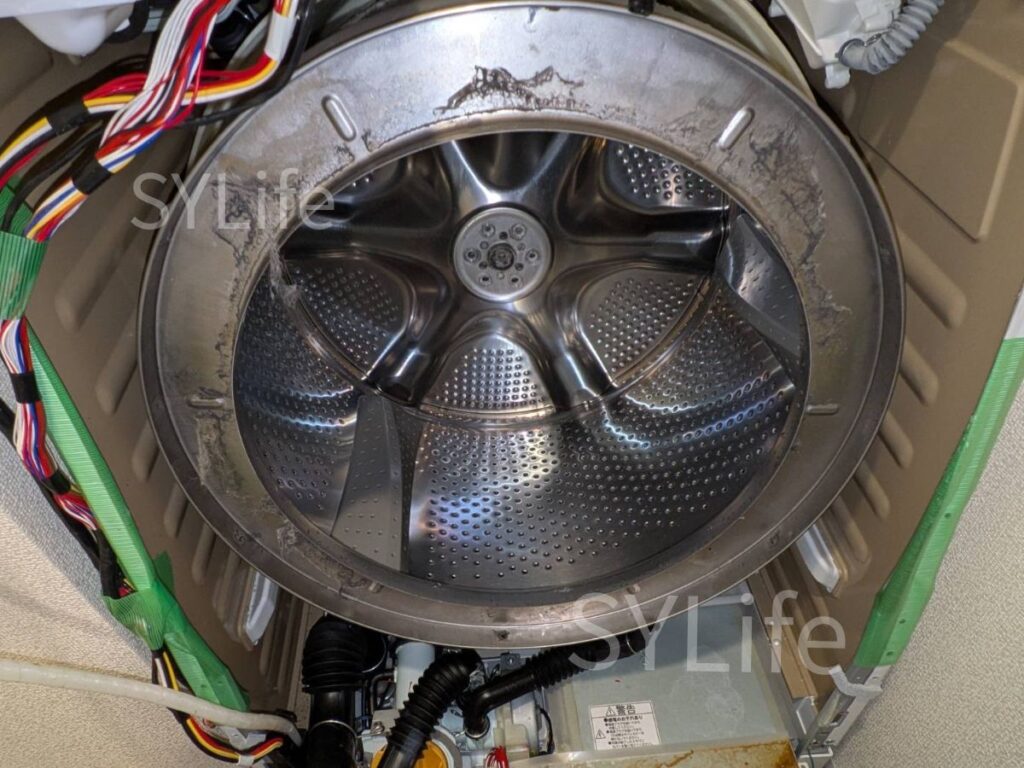 中央区八丁堀日立ドラム式洗濯機BD-STX110GL洗濯槽の汚れ