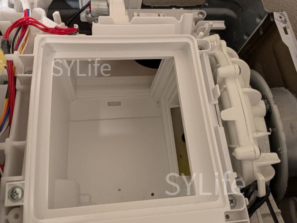 中央区八丁堀日立ドラム式洗濯機BD-STX110GL乾燥ユニット取り付け後の洗浄後