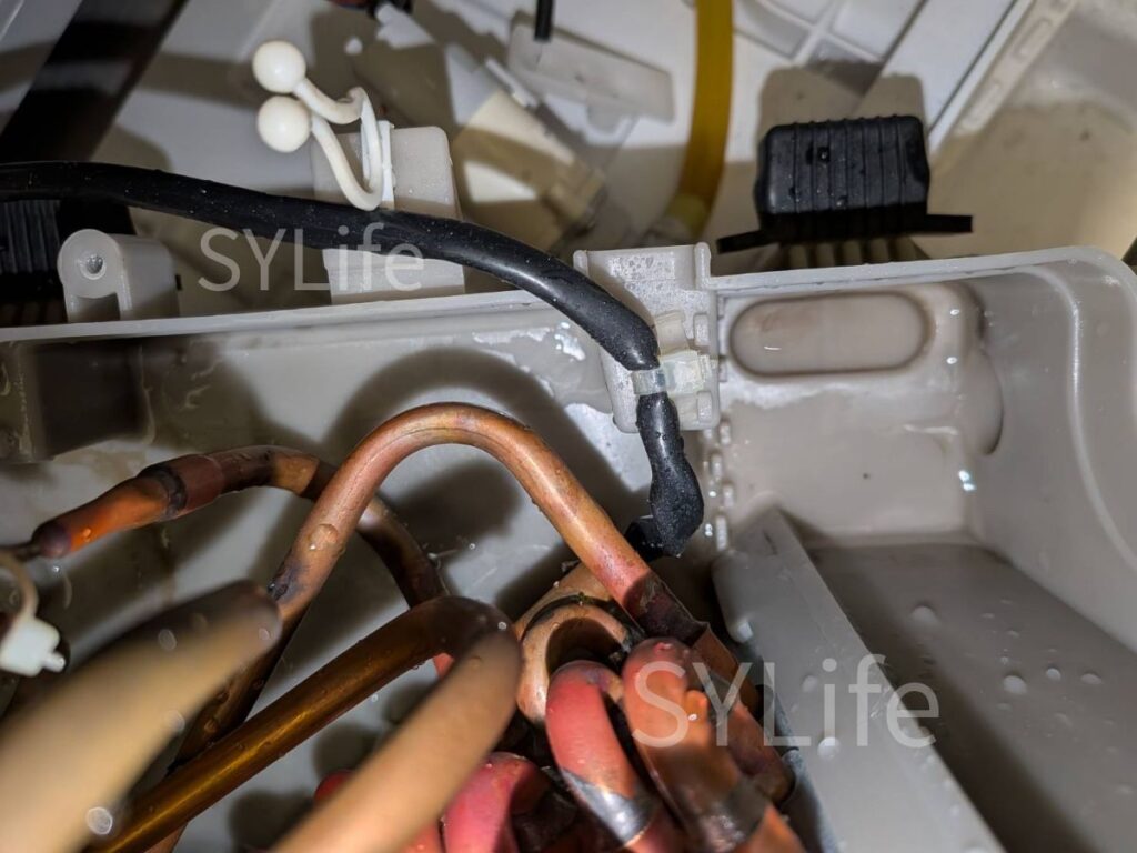 中央区ドラム式洗濯機クリーニング東芝TW-127X9BKLヒートポンプ排水部分洗浄後